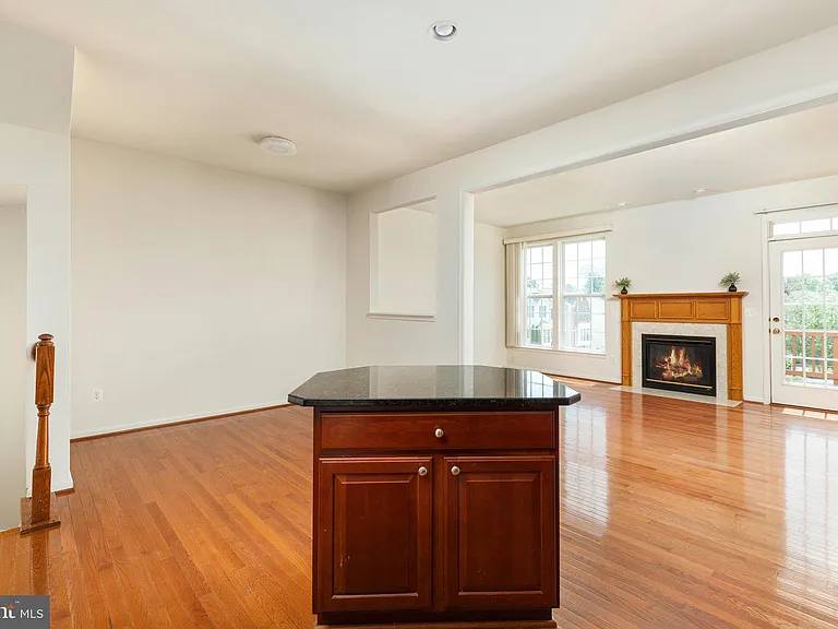 15969 Canada Goose Loop — Photo 6