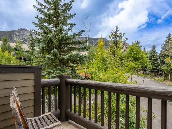 956 Fairway Cir APT 956, Mammoth Lakes, CA 93546