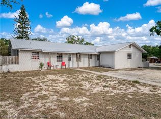 11 S Lantana Ave, Avon Park, FL 33825