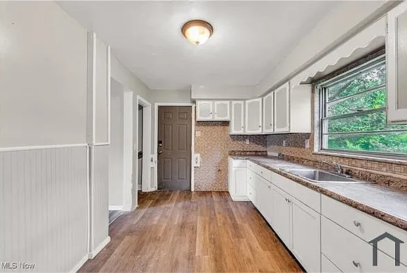 3 bed, 1088 sqft, $1,600 — Photo 2