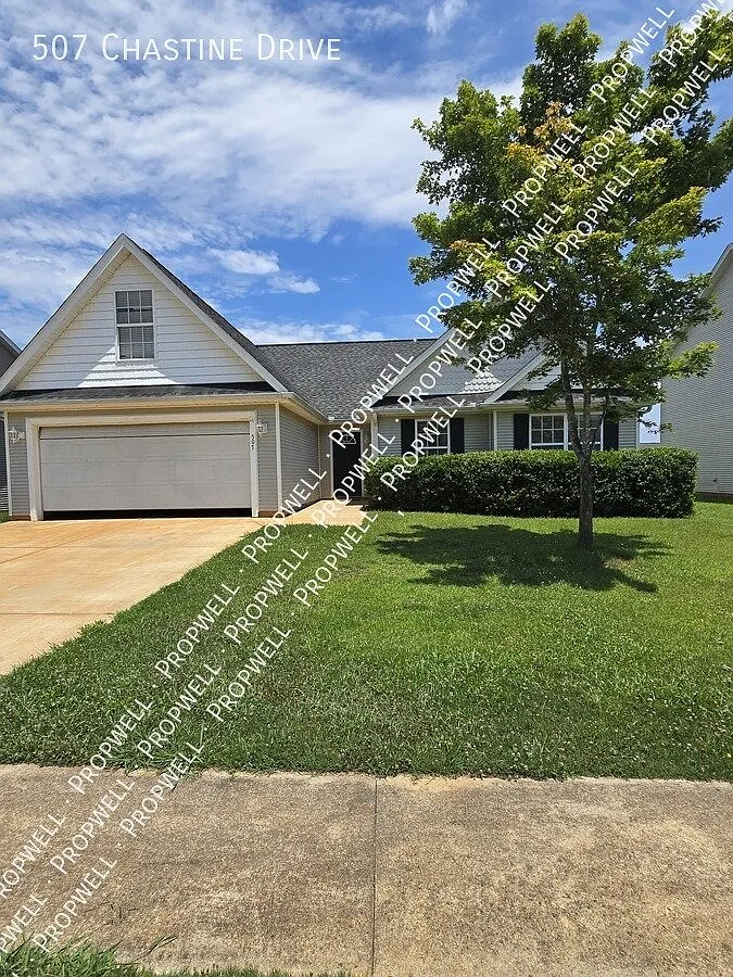 3 bed, 1964 sqft, $1,750 — Photo 1