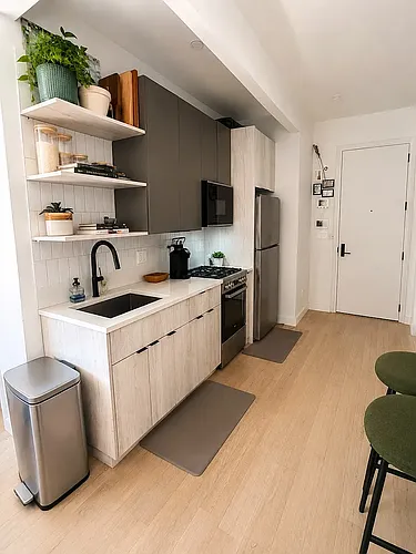 308 Linden Blvd #5D Photo 1
