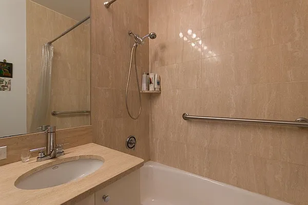 Rented by Citi Habitats | media 26