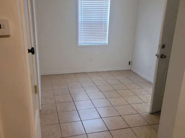 (undisclosed Address), Pensacola, FL 32502