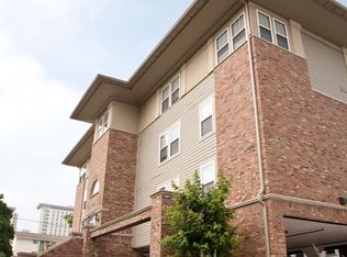 401 N Fell Ave APT 2, Normal, IL 61761