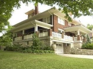 207 E 51st Ter, Kansas City, MO 64112