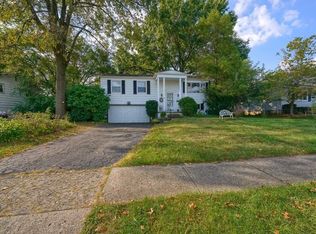 6577 Rocky Den Rd, Reynoldsburg, OH 43068