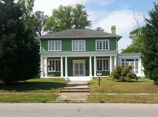 627 Tarboro St, Rocky Mount, NC 27801