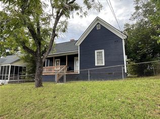 9 N Broad St, Covington, GA 30014