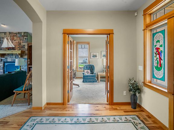 3rd image of 3571 SW 36th Pl