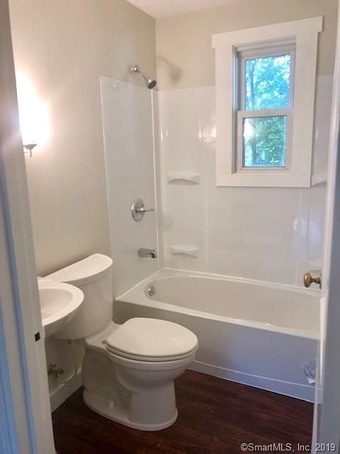 2nd image of 24 Tanglewood Dr