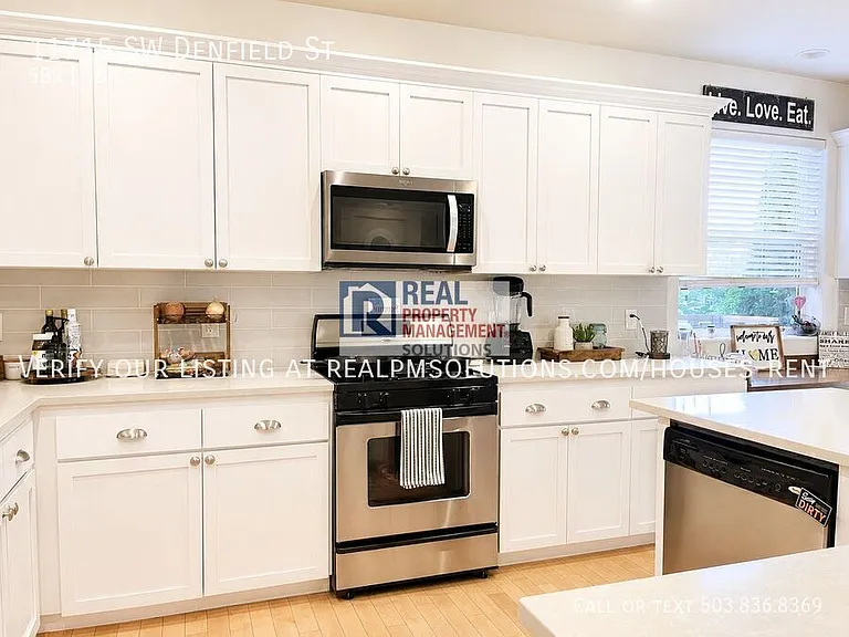 11715 SW Denfield St — Photo 20