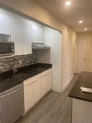Rented by Lexington Properties LLC | media 5