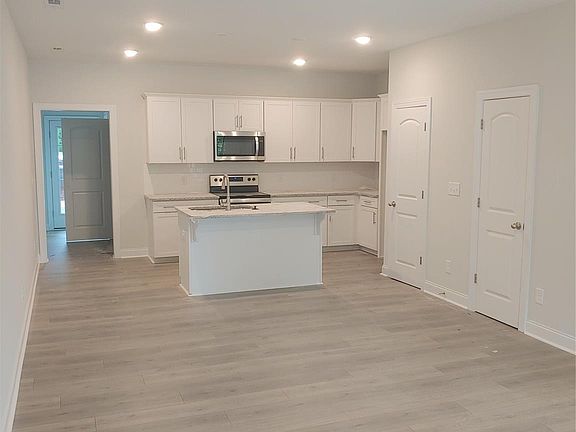 3rd image of 311 N Academy St