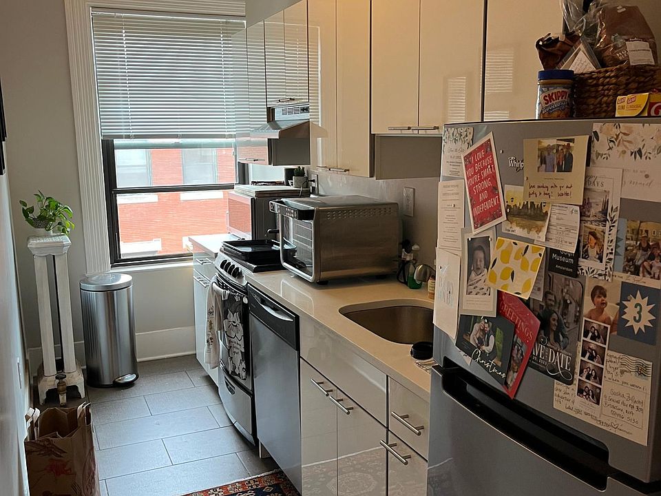 1st image of 9 Sewall Ave APT 309
