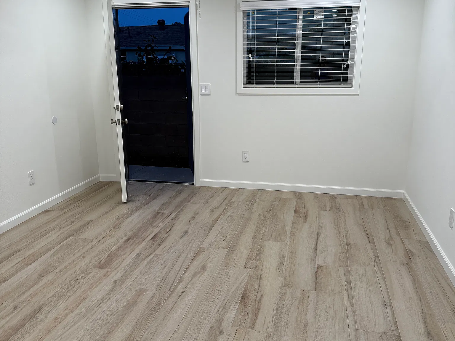 Frances Ave, Garden Grove — Photo 2