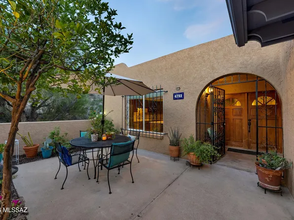 4792 N Via Entrada, Tucson, AZ 85718