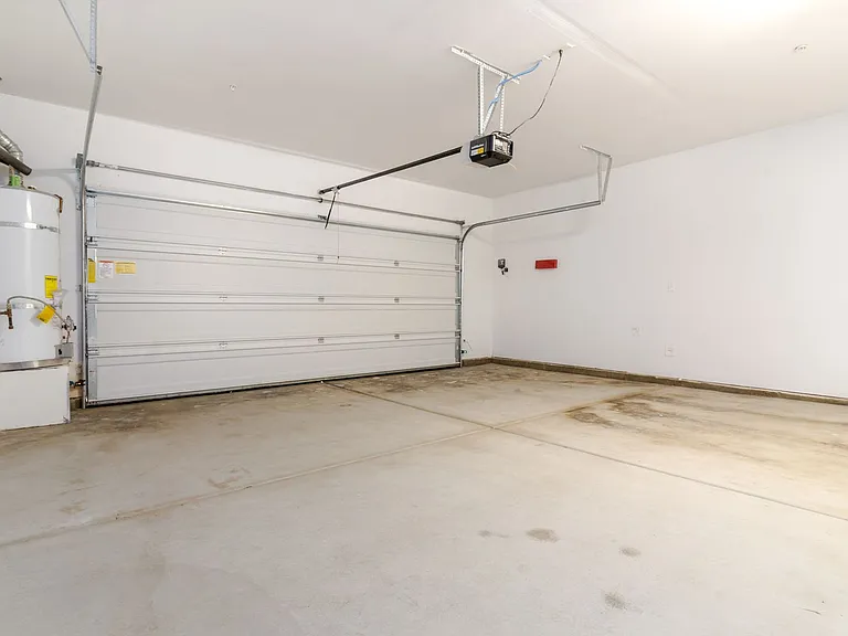 3224 Dorset St — Photo 18