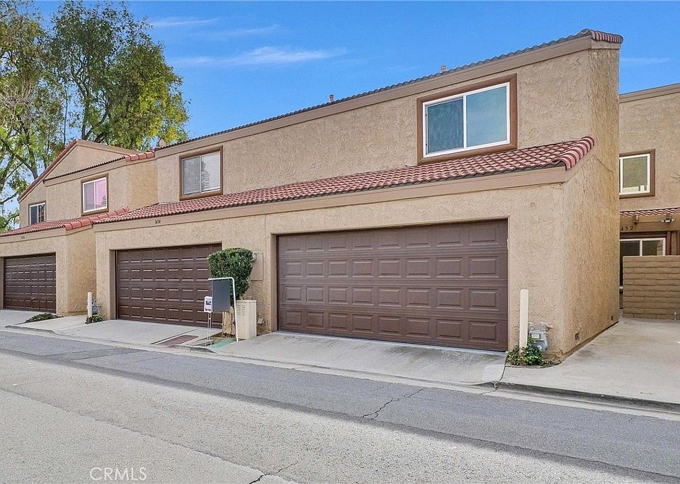 1st image of 1432 Vista Grande #136