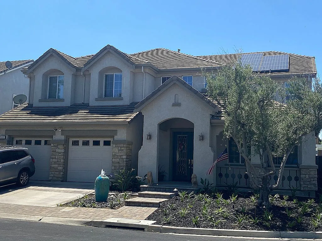 6187 Seneca Cir photo 1