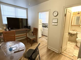 2006 Parmenter St #6, Middleton, WI 53562