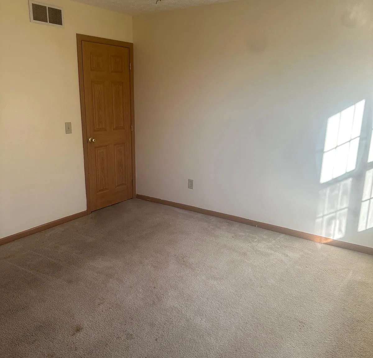 1 bed, 800 sqft, $700 — Photo 4
