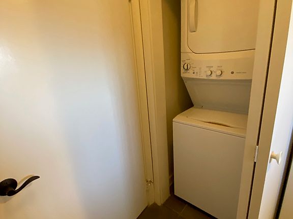 5th image of 1340 W 4th St APT 6