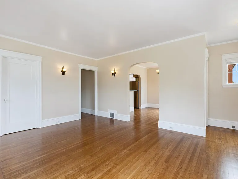31 Canyon Dr — Photo 3