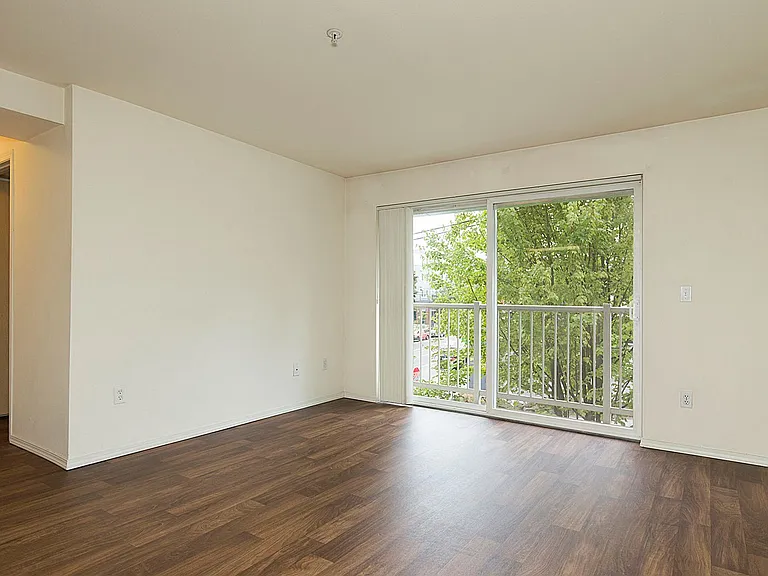 Pickering Place Apartments — Photo 13