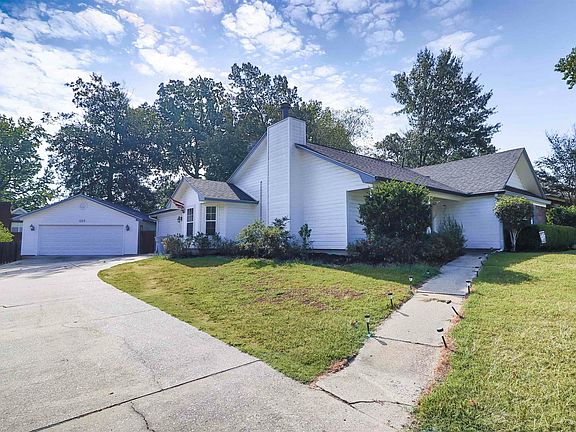 2nd image of 105 Stonecliff Dr