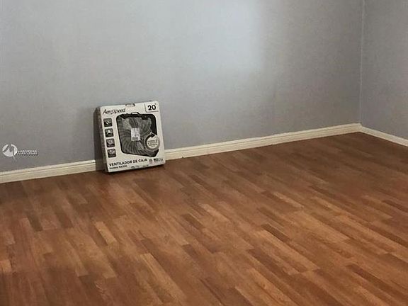 2nd image of 200 NW 11th St #2