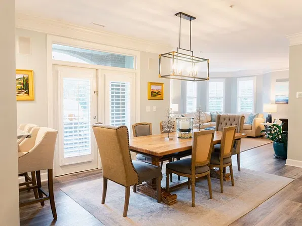 636 Village Park Dr Unit 104, Wilmington, NC 28405