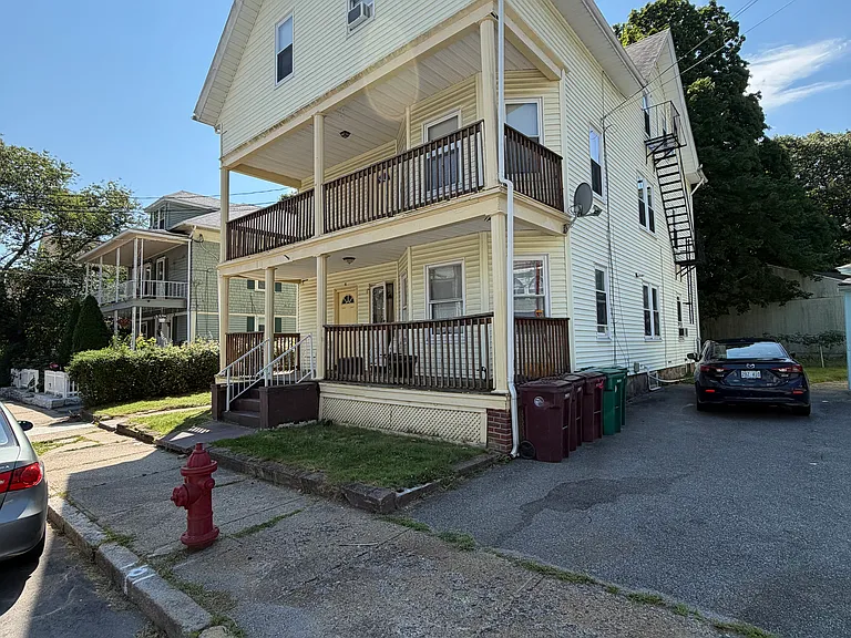 76 Phebe St #3 — Photo 12
