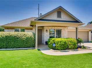 107 Mattingly St, Hutto, TX 78634
