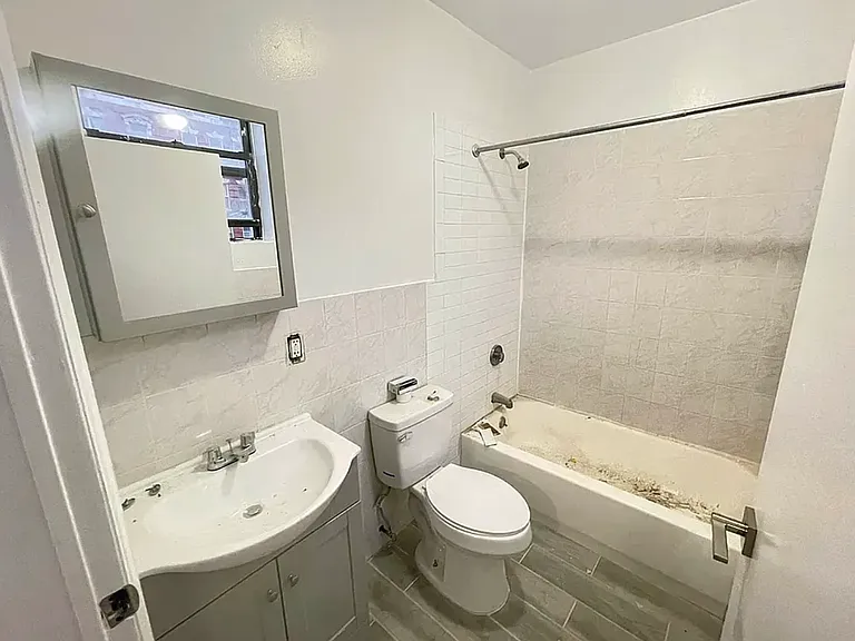 2847 Frederick Douglass Blvd #4M — Photo 6