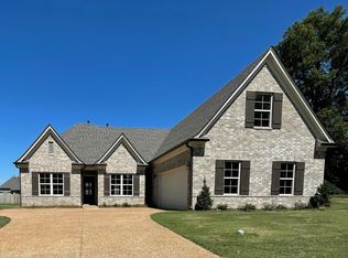 3184 Meadows Way, Hernando, MS 38632