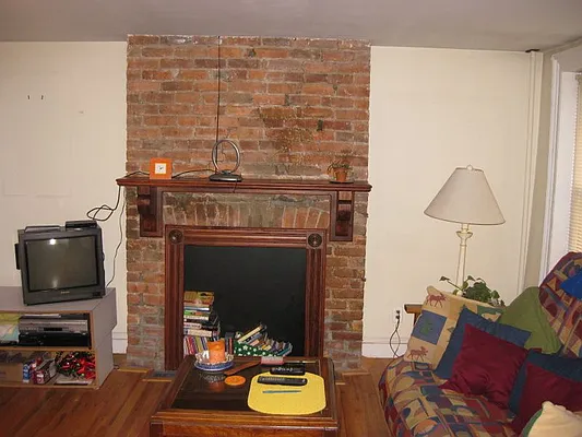 Rented by Windsor Homes Realty Corp | media 5