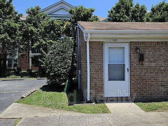 3rd image of 3585 Gum Dr