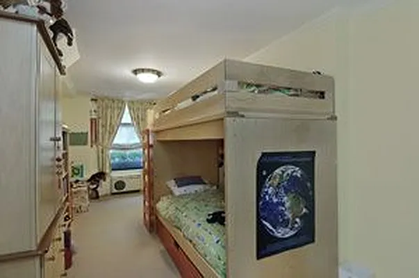 Sold by Douglas Elliman | media 8