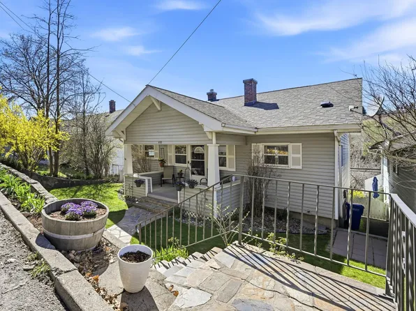 410 S Mill St, Colfax, WA 99111