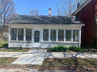 718 S Church St, Belleville, IL