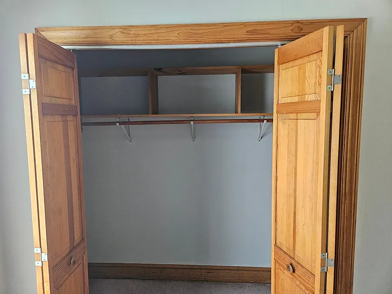 22864 Prince Edward Hwy — Photo 30