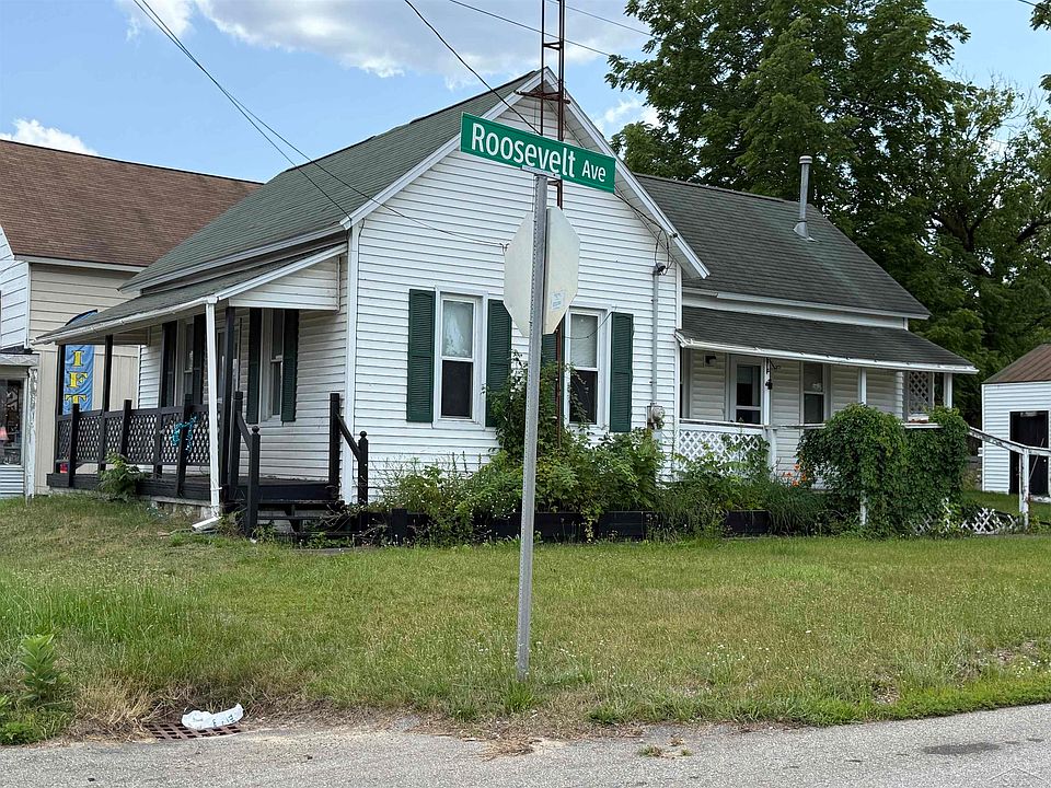 1st image of 5931 W Houghton Lake Dr