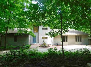 22225 Grosenbach Rd, Washington, IL 61571