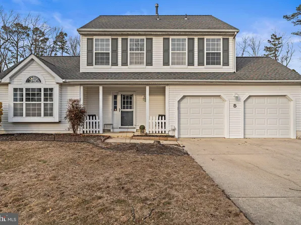 5 Piney Point Pl, Sicklerville, NJ 08081