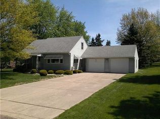 15735 Brook Rd, Lansing, MI 48906