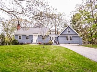 4 Davis Rd, Lexington, MA 02421