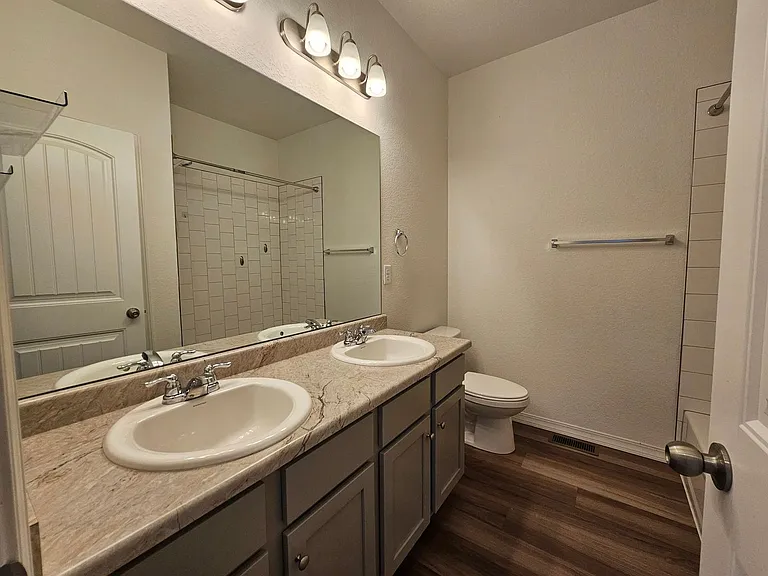 10450 Summer Ridge Dr — Photo 6