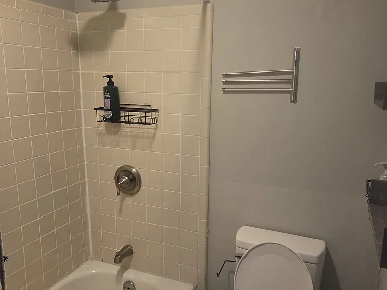 1610 Harrill St — Photo 10