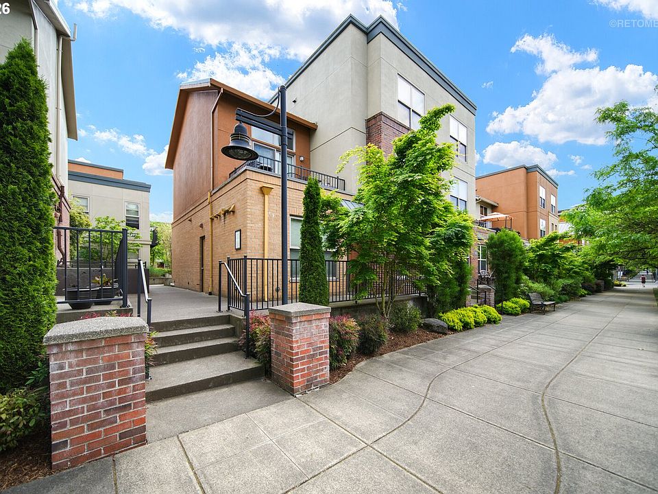 1st image of 6279 NE Carillion Dr Unit 102